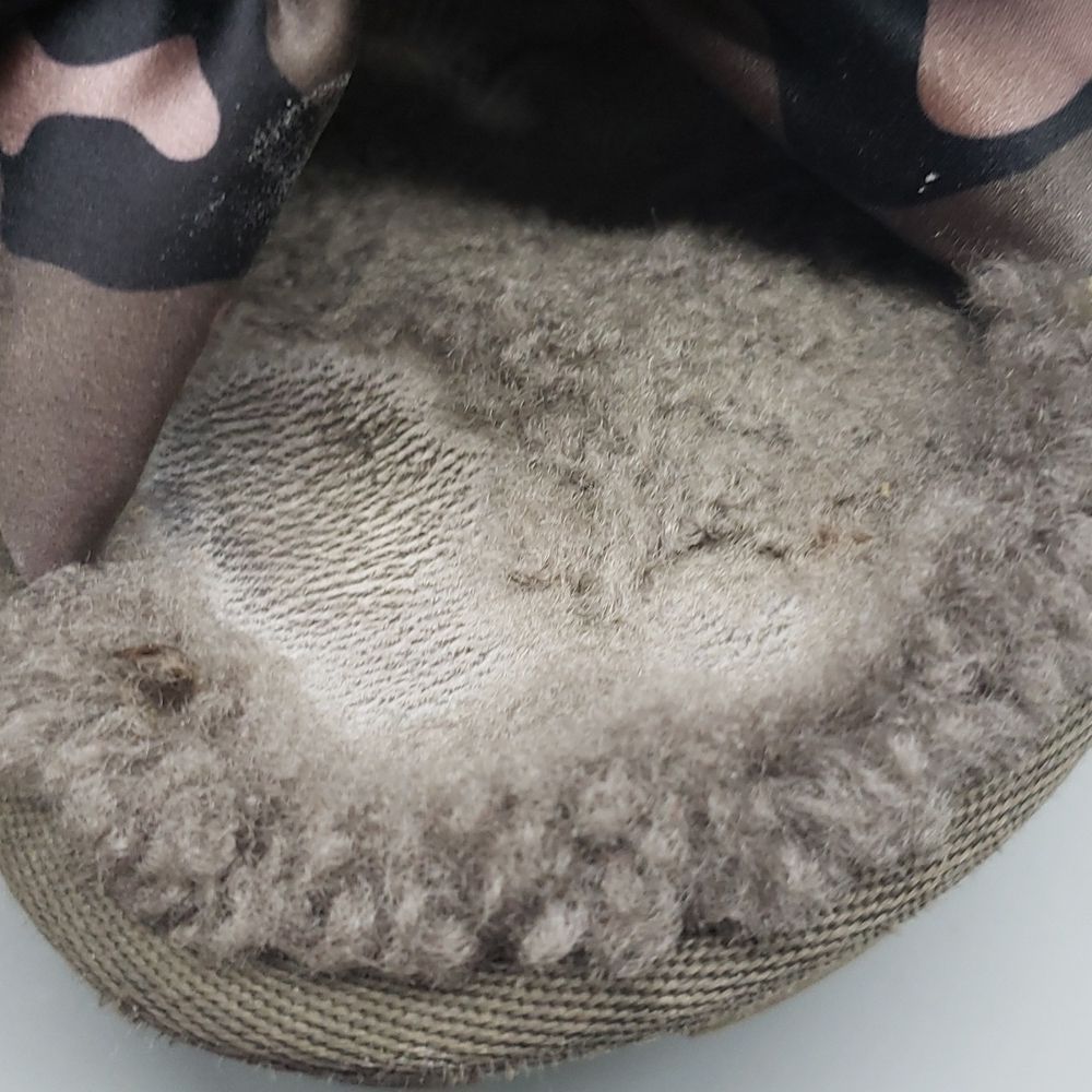 UGG LEOPARD LUSHETTE SLIDE SHEARLING SATIN PUFFER SANDALS - Picture 7 of 9
